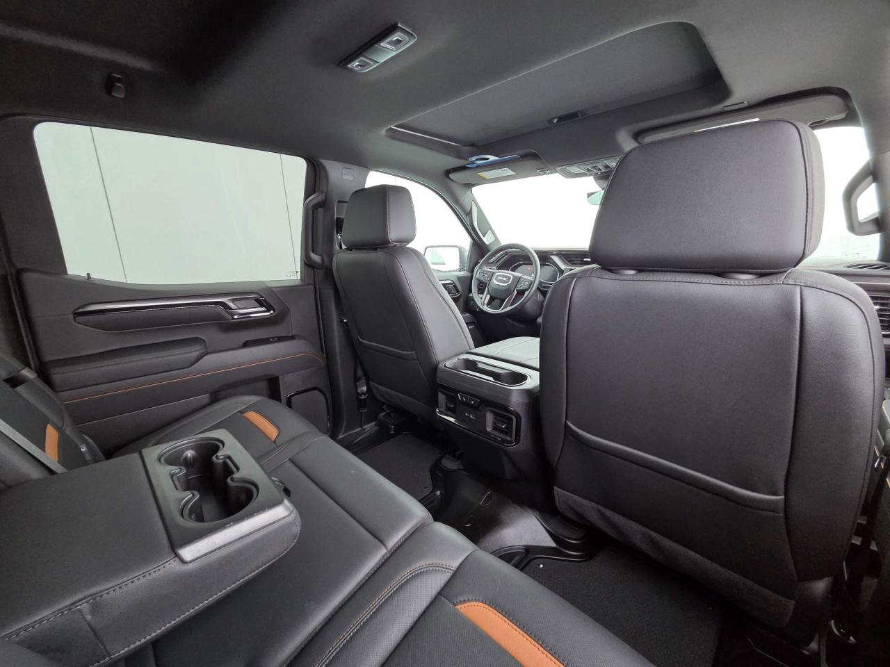 2025 GMC Sierra 1500 AT4 One Owner | Sunroof | Technology Package | 18" Wheels Photo