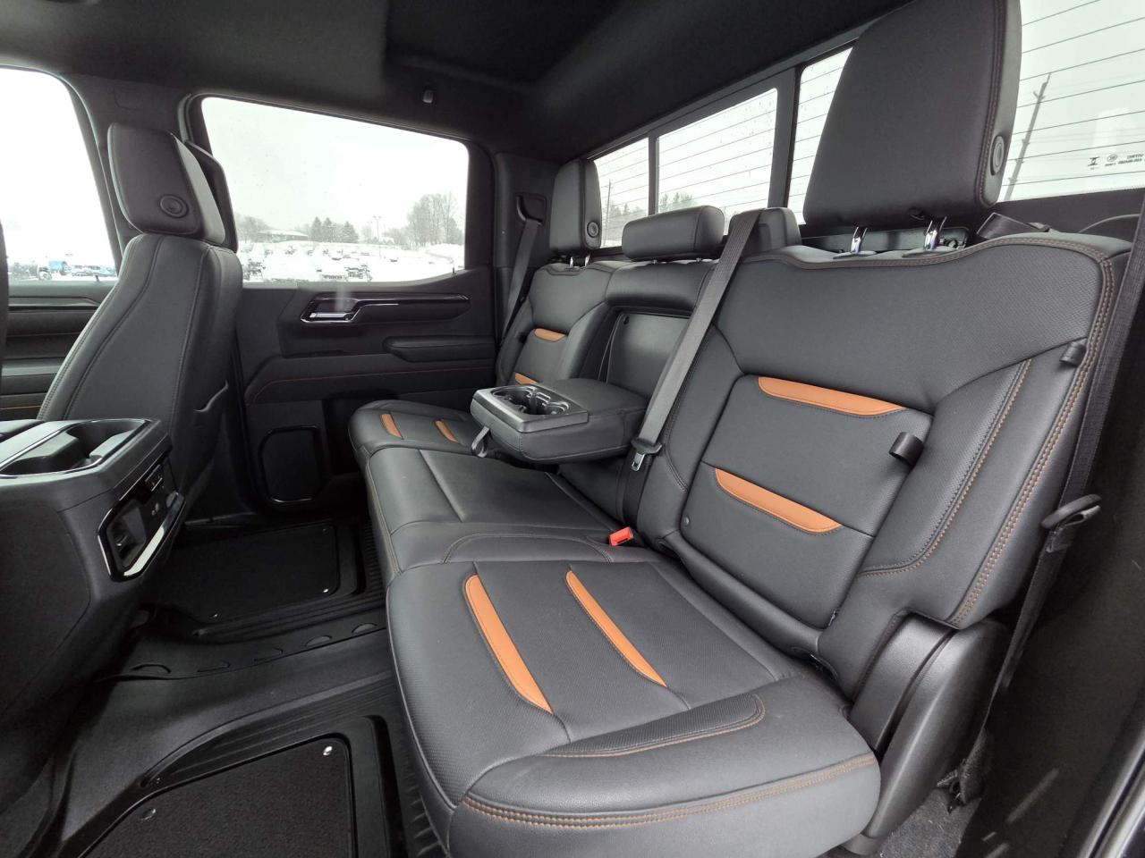 2025 GMC Sierra 1500 AT4 One Owner | Sunroof | Technology Package | 18" Wheels Photo