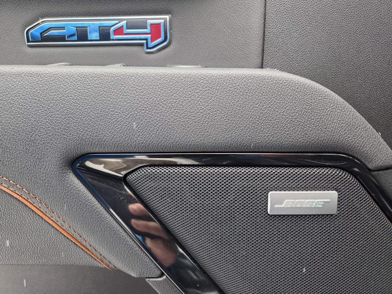 2025 GMC Sierra 1500 AT4 One Owner | Sunroof | Technology Package | 18" Wheels Photo