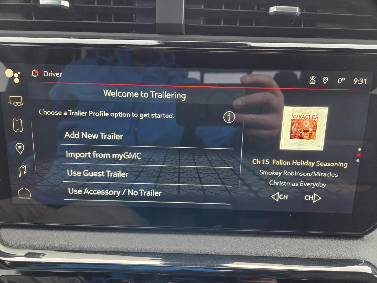 2025 GMC Sierra 1500 AT4 One Owner | Sunroof | Technology Package | 18" Wheels Photo