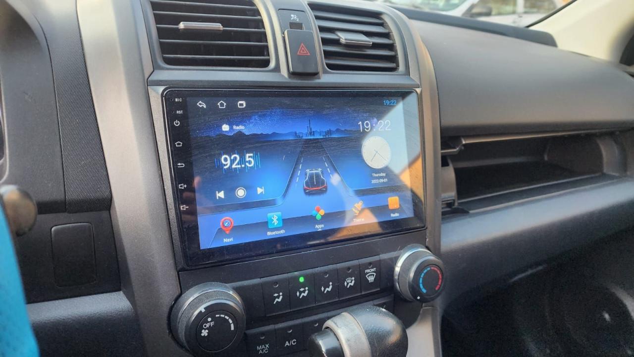 2010 Honda CR-V LX - Photo #11