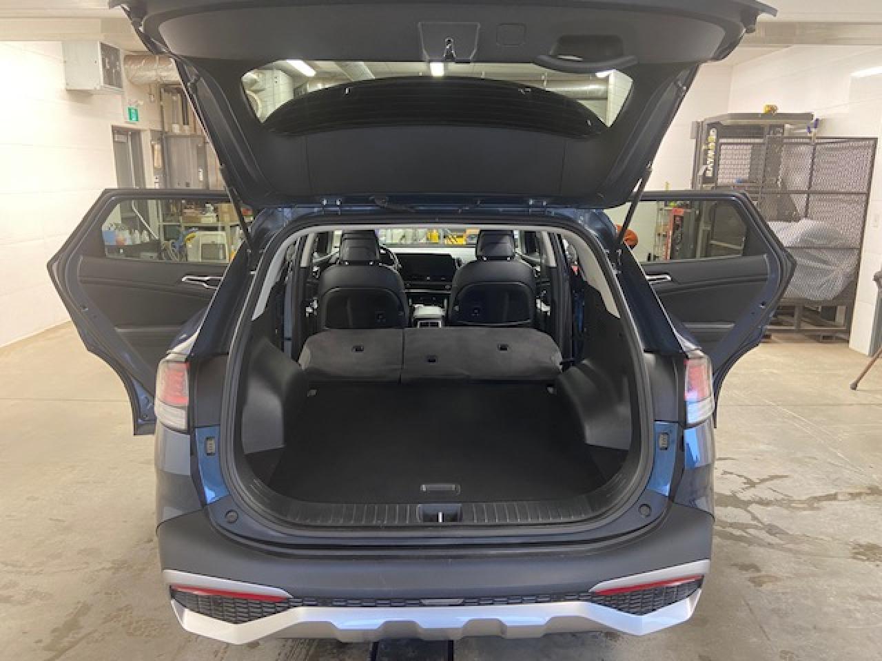 2023 Kia Sportage EX Photo