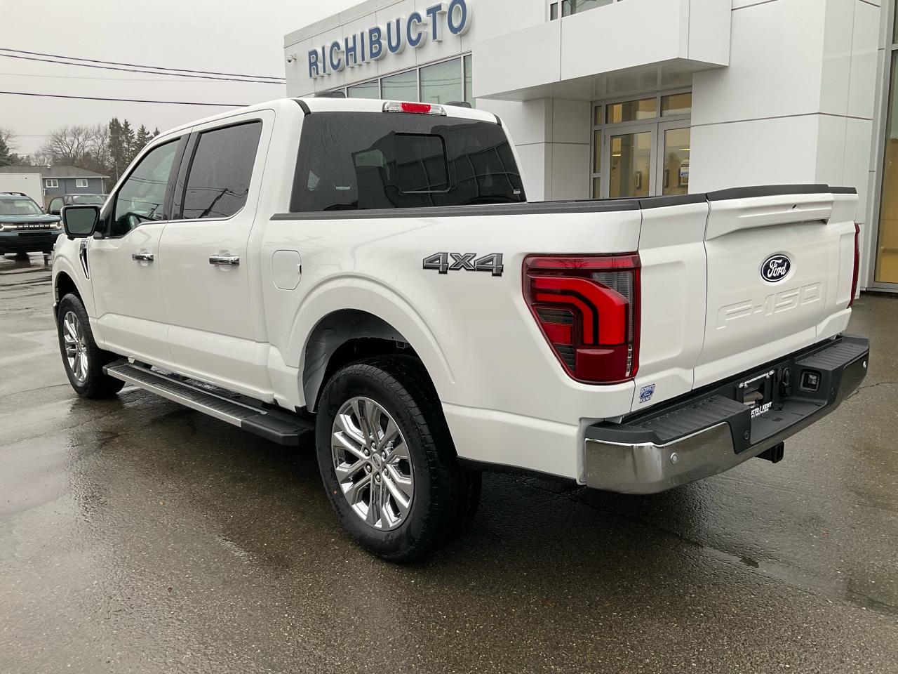 2025 Ford F-150 Lariat Photo5