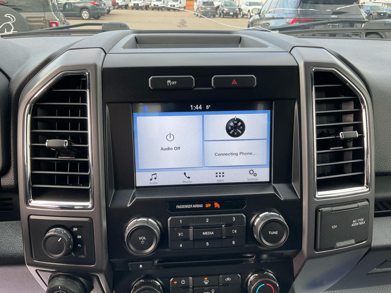 2016 Ford F-150 XLT Photo5