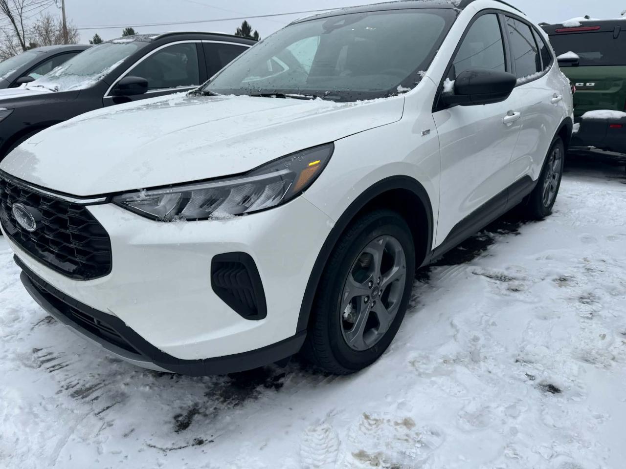 2025 Ford Escape ST-Line Photo0