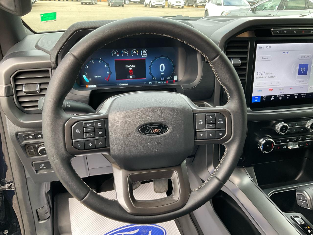 2024 Ford F-150 XLT Photo5