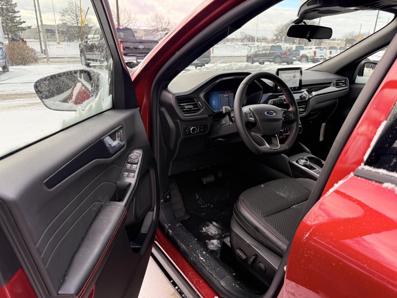 2026 Ford Escape ST-Line Photo