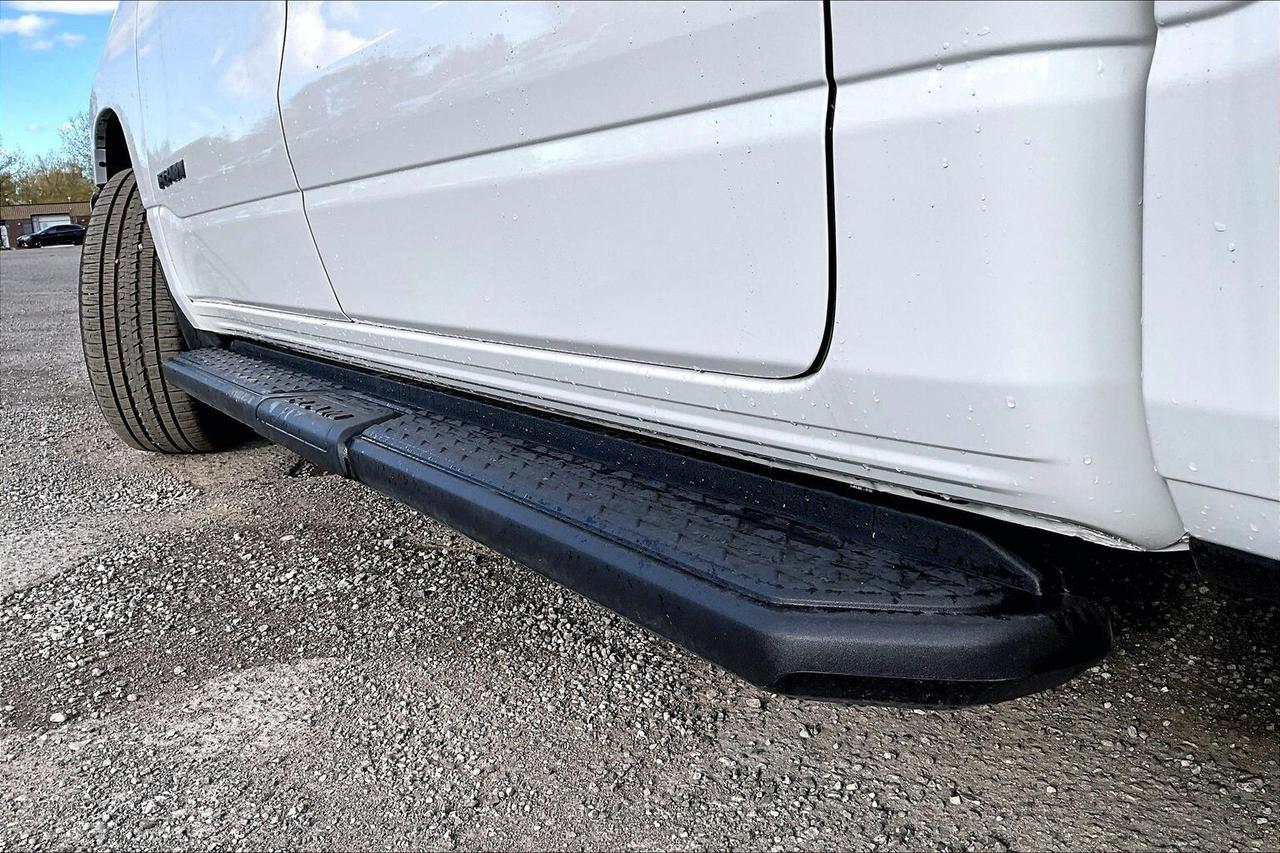 2026 RAM 1500 EXPRESS | Blackout | Tow Group 2 | 8.4"Touchscreen Photo