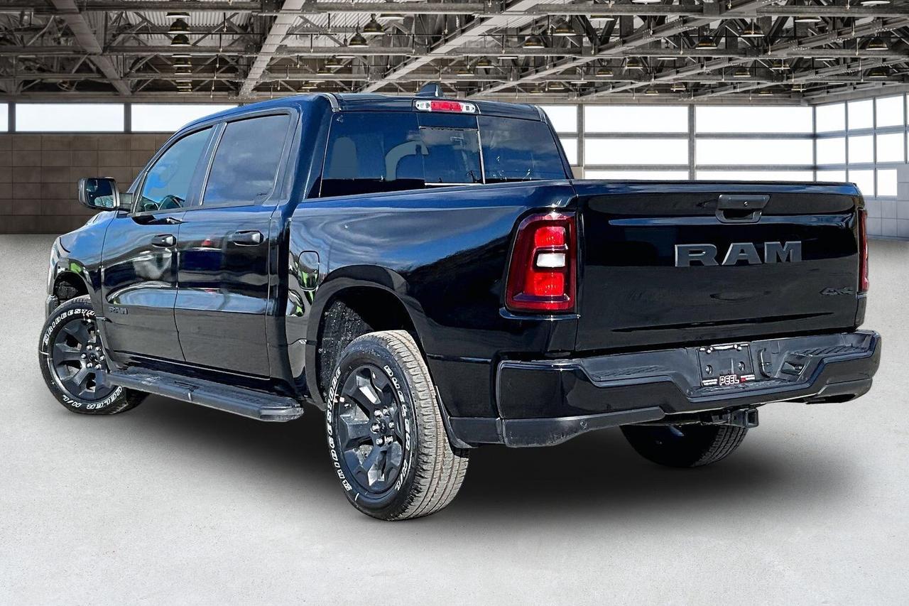 2026 RAM 1500 EXPRESS | Blackout | 8.4" TOUCHSCREEN | 4X4 Photo