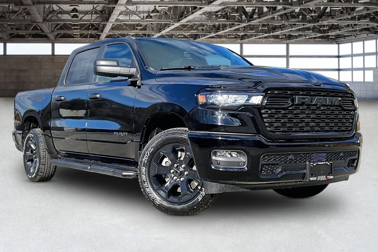 2026 RAM 1500 EXPRESS | Blackout | 8.4" TOUCHSCREEN | 4X4 Photo