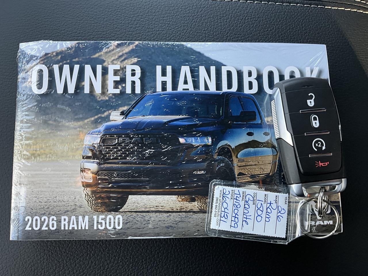2026 RAM 1500 EXPRESS | Blackout | 8.4" TOUCHSCREEN | 4X4 Photo4