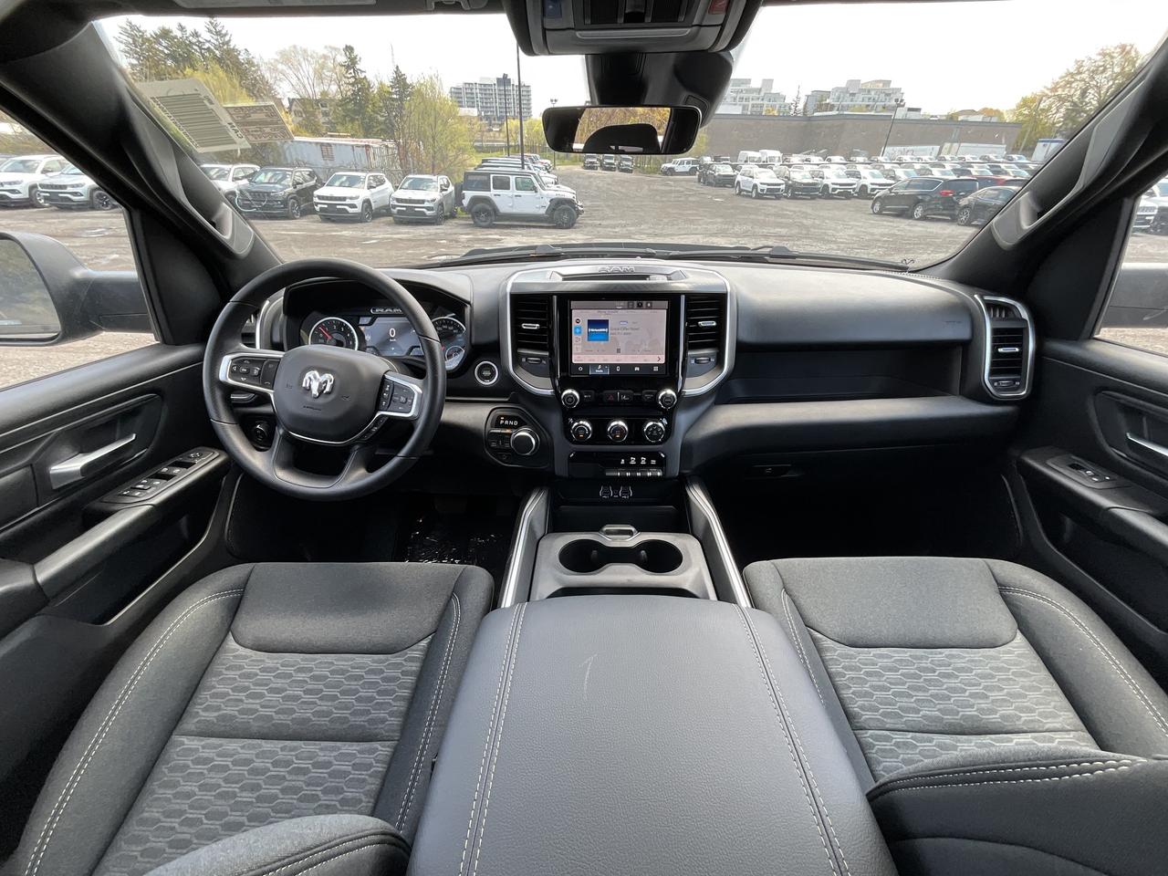 2026 RAM 1500 EXPRESS | Blackout | 8.4" TOUCHSCREEN | 4X4 Photo