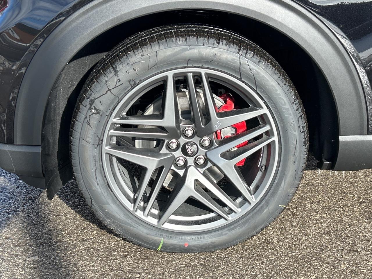 2026 Ford Explorer ST  -  Sunroof -  Cooled Seats Photo