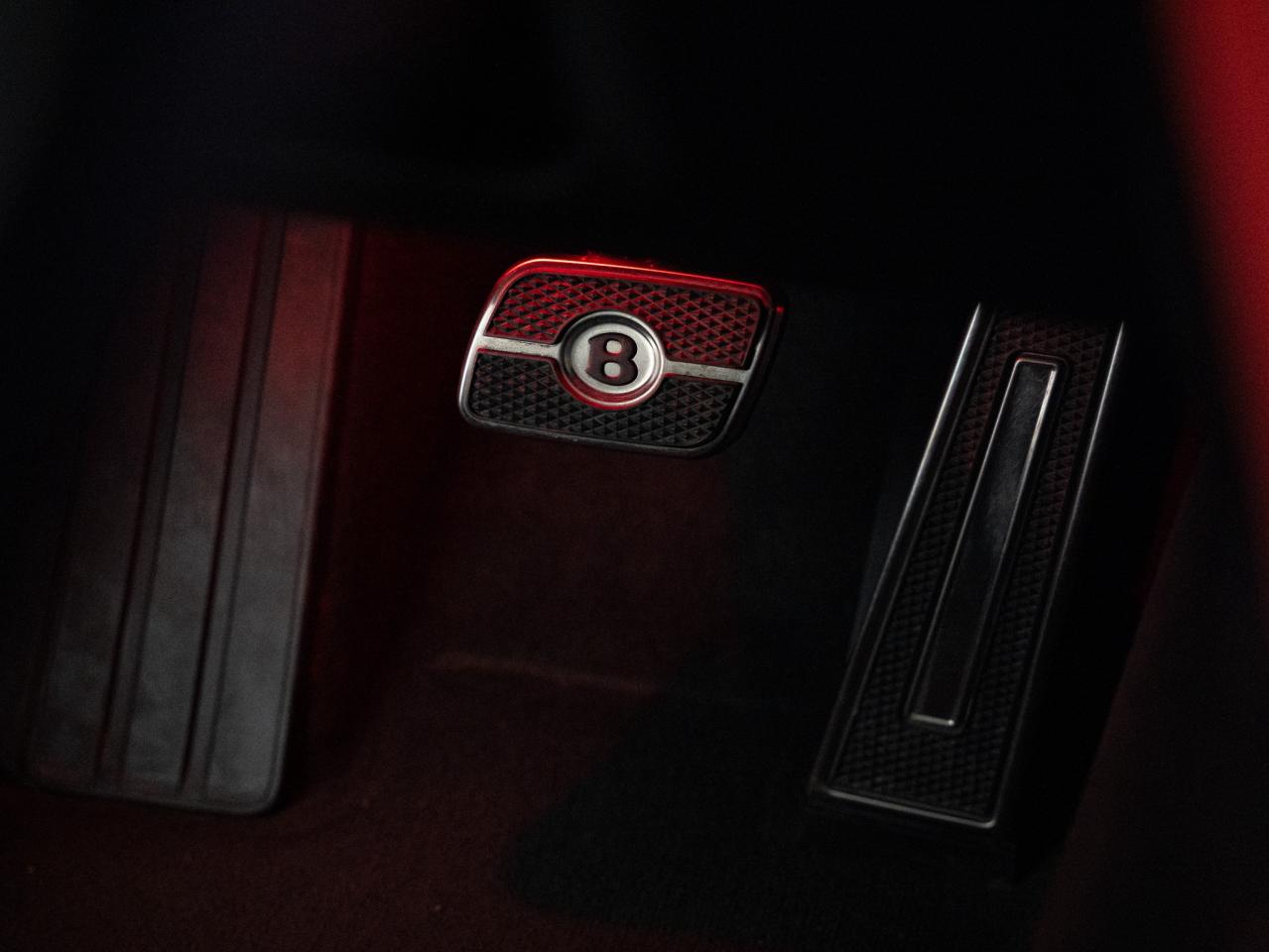 2020 Bentley Continental GT | FIRST EDITION | DIAMOND STITCH | 22 IN Photo