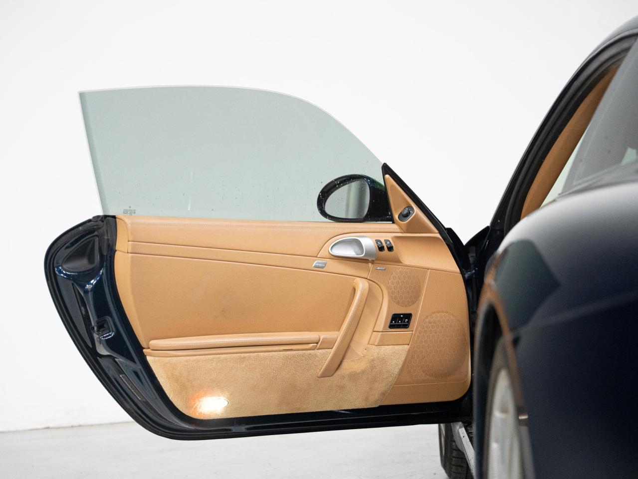 2009 Porsche 911 CARERRA S | BOSE | SUNROOF | 19 IN Photo