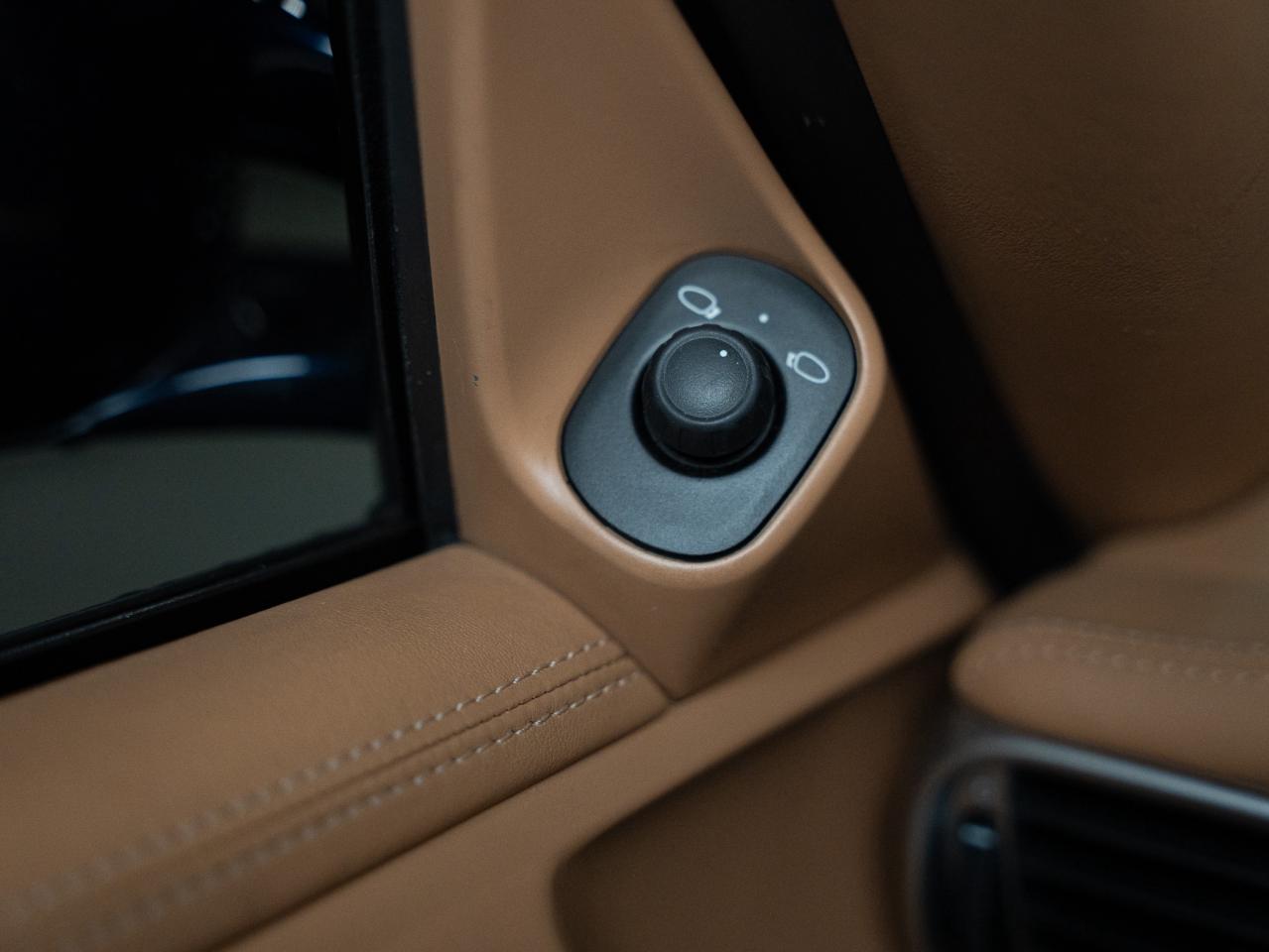 2009 Porsche 911 CARERRA S | BOSE | SUNROOF | 19 IN Photo