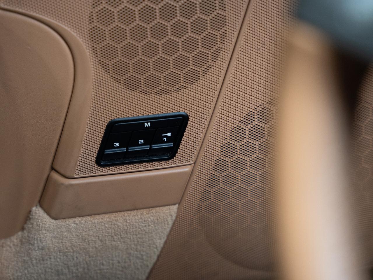 2009 Porsche 911 CARERRA S | BOSE | SUNROOF | 19 IN Photo