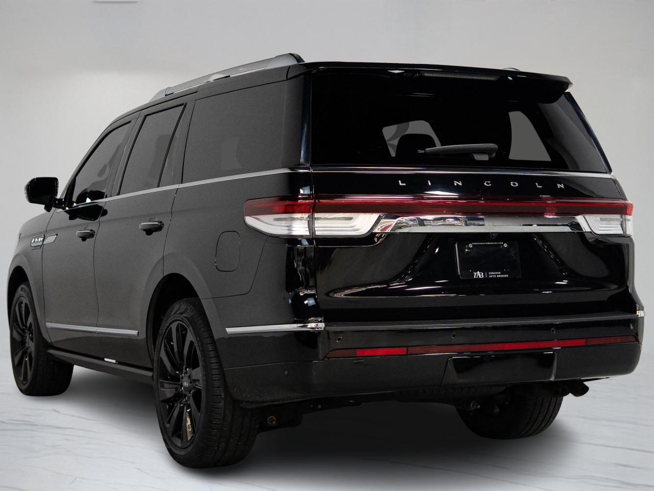 2023 Lincoln Navigator RESERVE | 7PASS | MASSAGE | 22" RIM | HUD Photo4