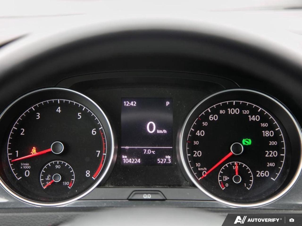 2019 Volkswagen Golf  Photo