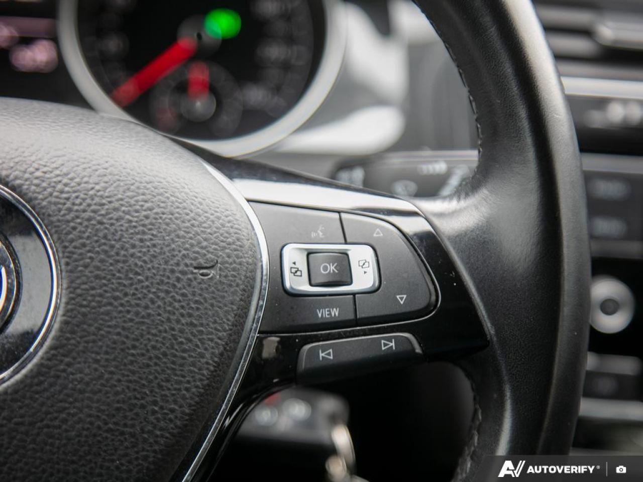 2019 Volkswagen Golf  Photo