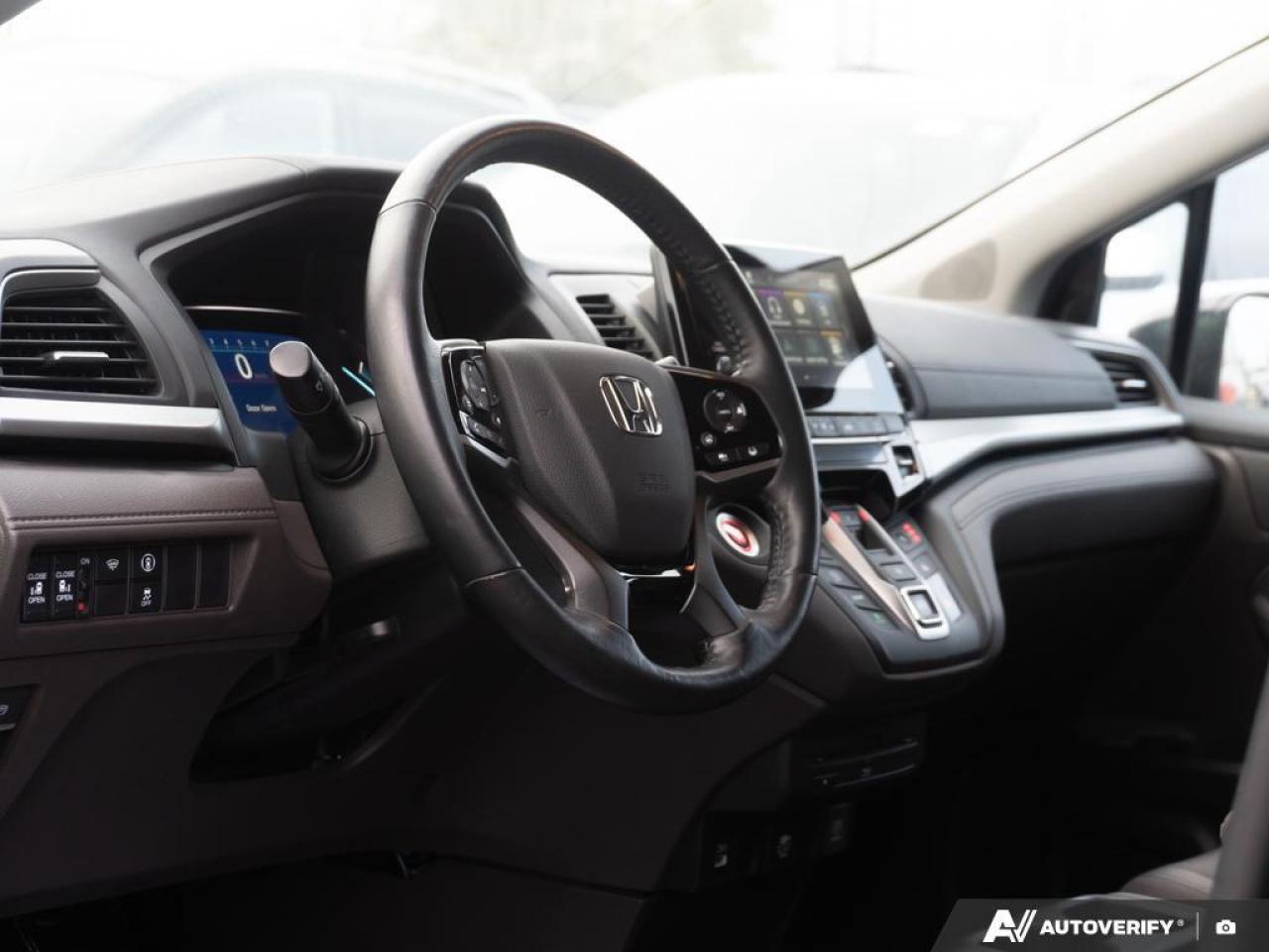 2023 Honda Odyssey  Photo