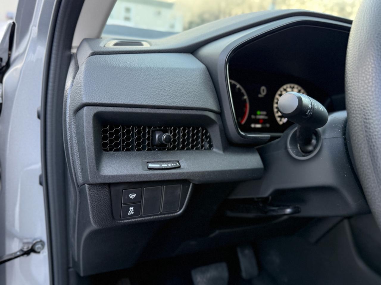 2025 Honda CR-V LX AWD | BLUETOOTH |  BLIND SPOT |  REMOTE START Photo