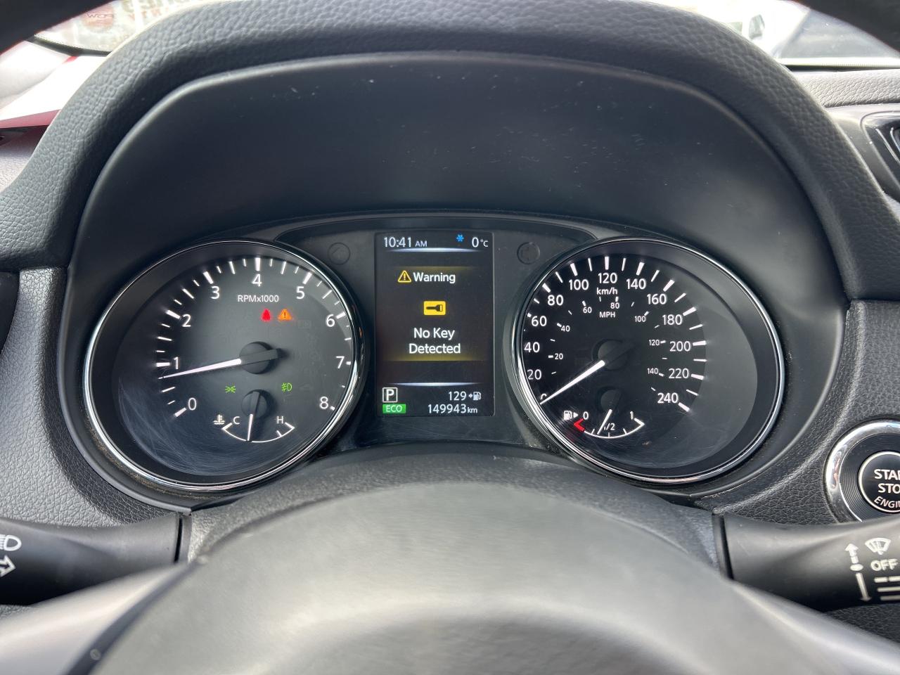 2017 Nissan Rogue SV, REMOTE START, AWD, HEATED SEATS, BACK UP CAM! - Photo #18