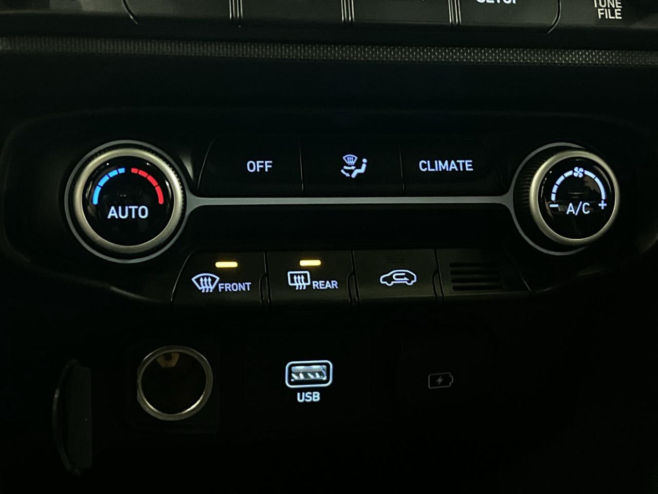 2021 Hyundai Veloster N COUPE | 275HP TURBO | HTD SEATS | CARPLAY | NAV Photo