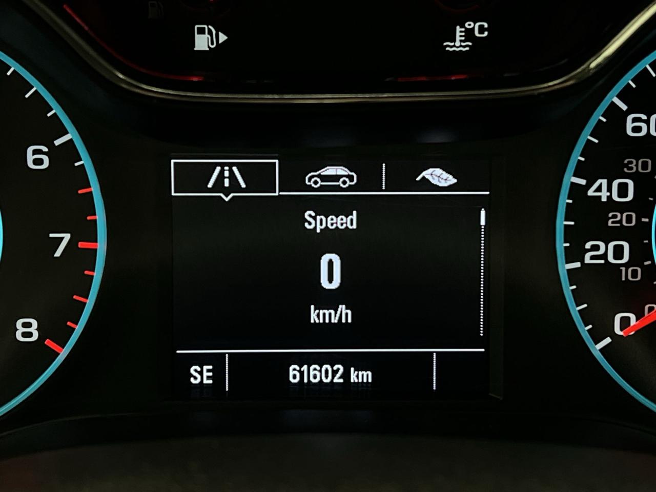 2016 Chevrolet Cruze LS |6-SPEED |ONLY 62,000KMS! |REAR CAM | BLUETOOTH Photo