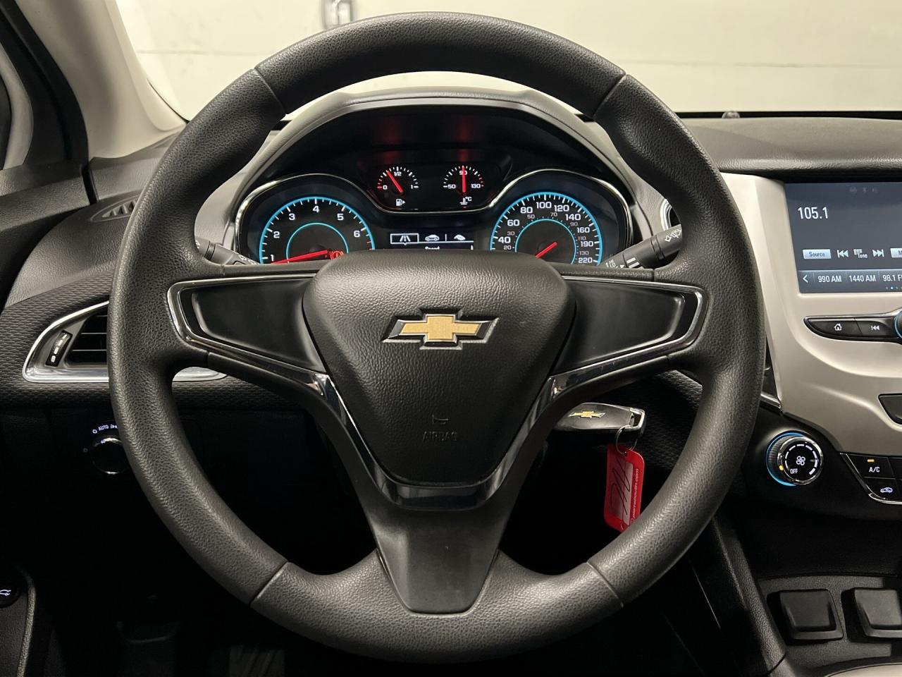 2016 Chevrolet Cruze LS |6-SPEED |ONLY 62,000KMS! |REAR CAM | BLUETOOTH Photo