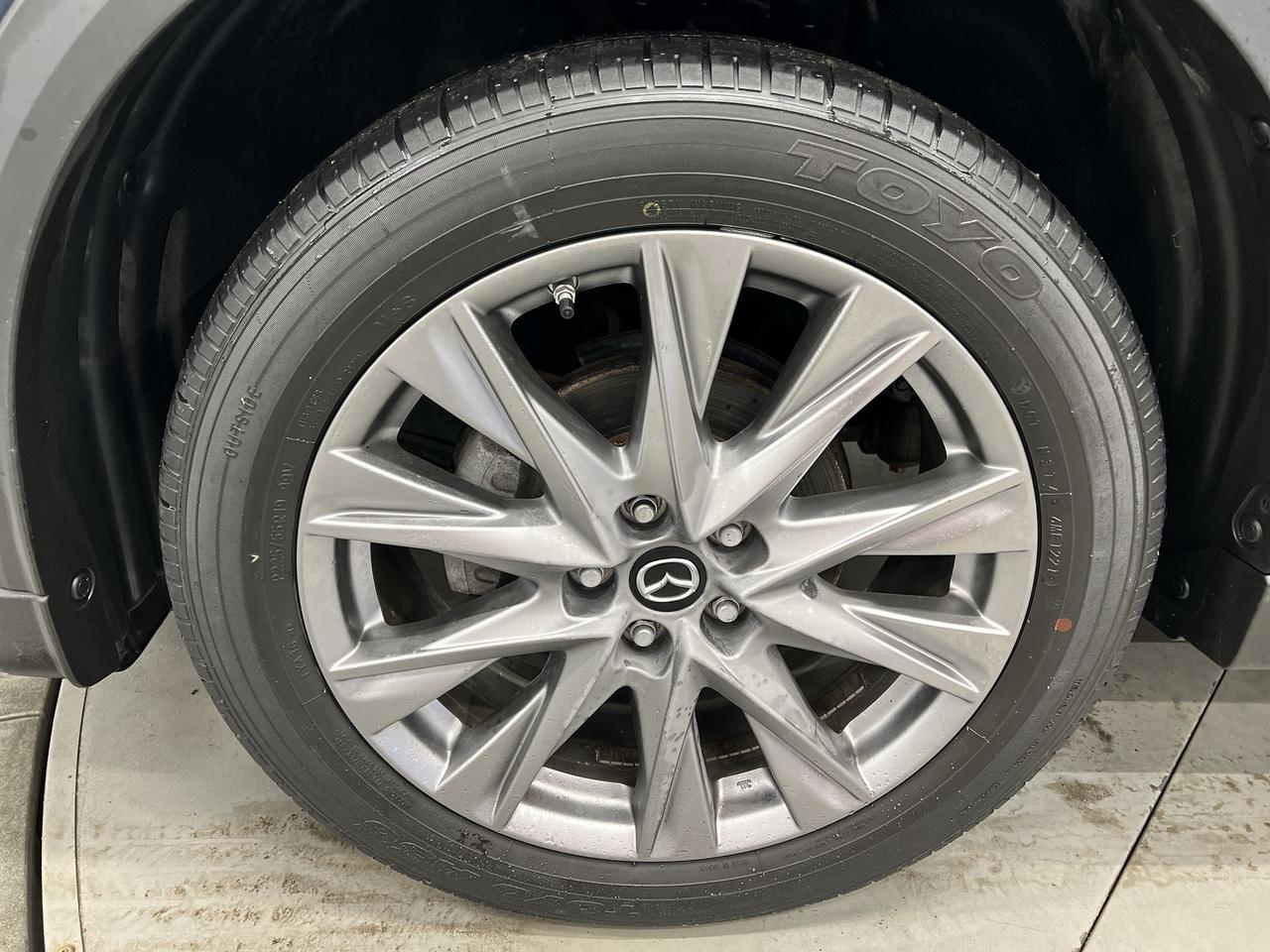 2021 Mazda CX-5 GS AWD | HTD LEATHER | CARPLAY | 19IN ALLOYS | NAV Photo