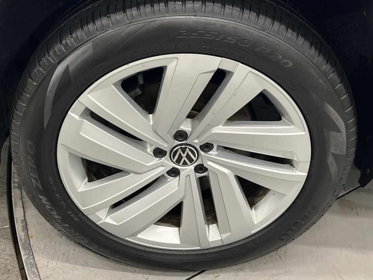 2020 Volkswagen Atlas Cross Sport EXECLINE AWD | COOLED LEATHER |PANO ROOF | 360 CAM Photo