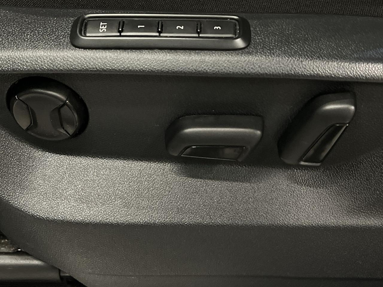 2020 Volkswagen Atlas Cross Sport EXECLINE AWD | COOLED LEATHER |PANO ROOF | 360 CAM Photo