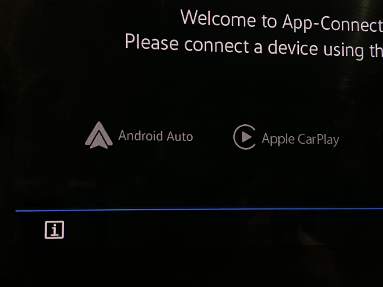 2022 Volkswagen Taos COMFORTLINE AWD | HTD SEATS | WIRELESS CARPLAY Photo