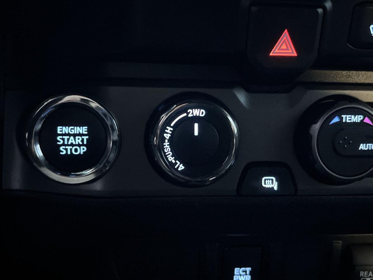 2022 Toyota Tacoma TRD SPORT 4X4 | DBL CAB | LOW KMS! | HTD SEATS Photo