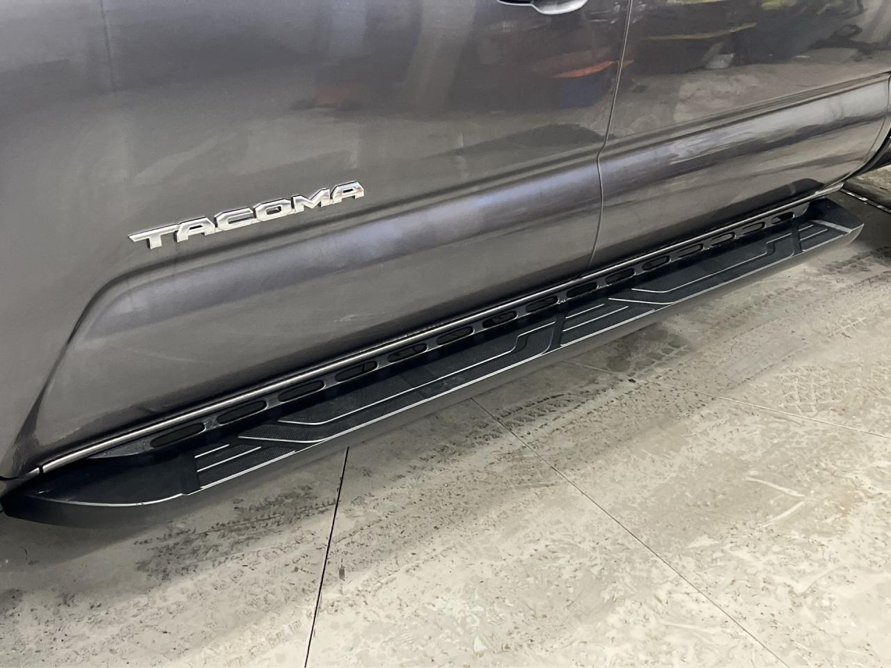 2022 Toyota Tacoma TRD SPORT 4X4 | DBL CAB | LOW KMS! | HTD SEATS Photo