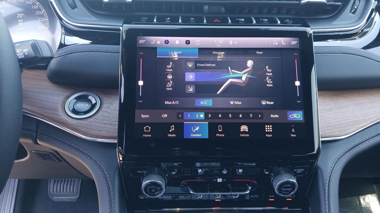 2025 Jeep Grand Cherokee Summit Reserve 4x4 Photo