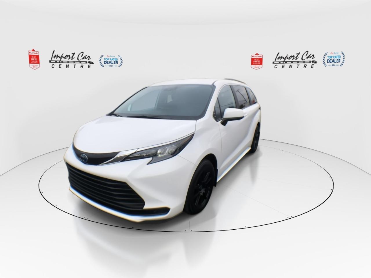 2025 Toyota Sienna LE 8-Passenger LIKE NEW!!  HYBRID, ONLY 6,834KMS, Photo