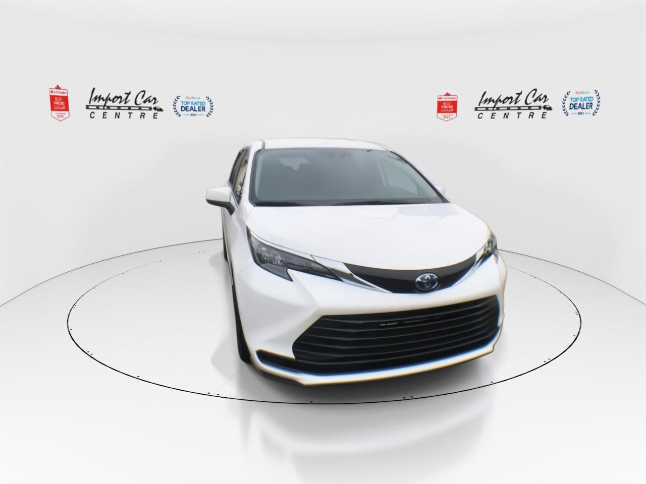 2025 Toyota Sienna LE 8-Passenger LIKE NEW!!  HYBRID, ONLY 6,834KMS, Photo2