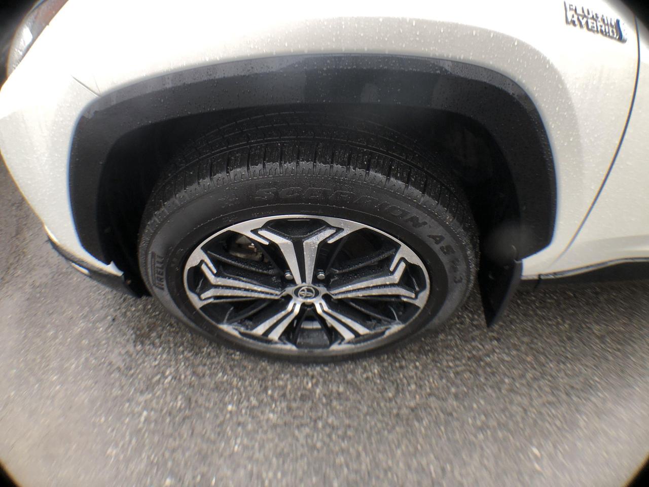 2021 Toyota RAV4 Prime XSE XSE PRIME PLUG IN!!  SOFTEX, ROOF, HTD. SEATS Photo