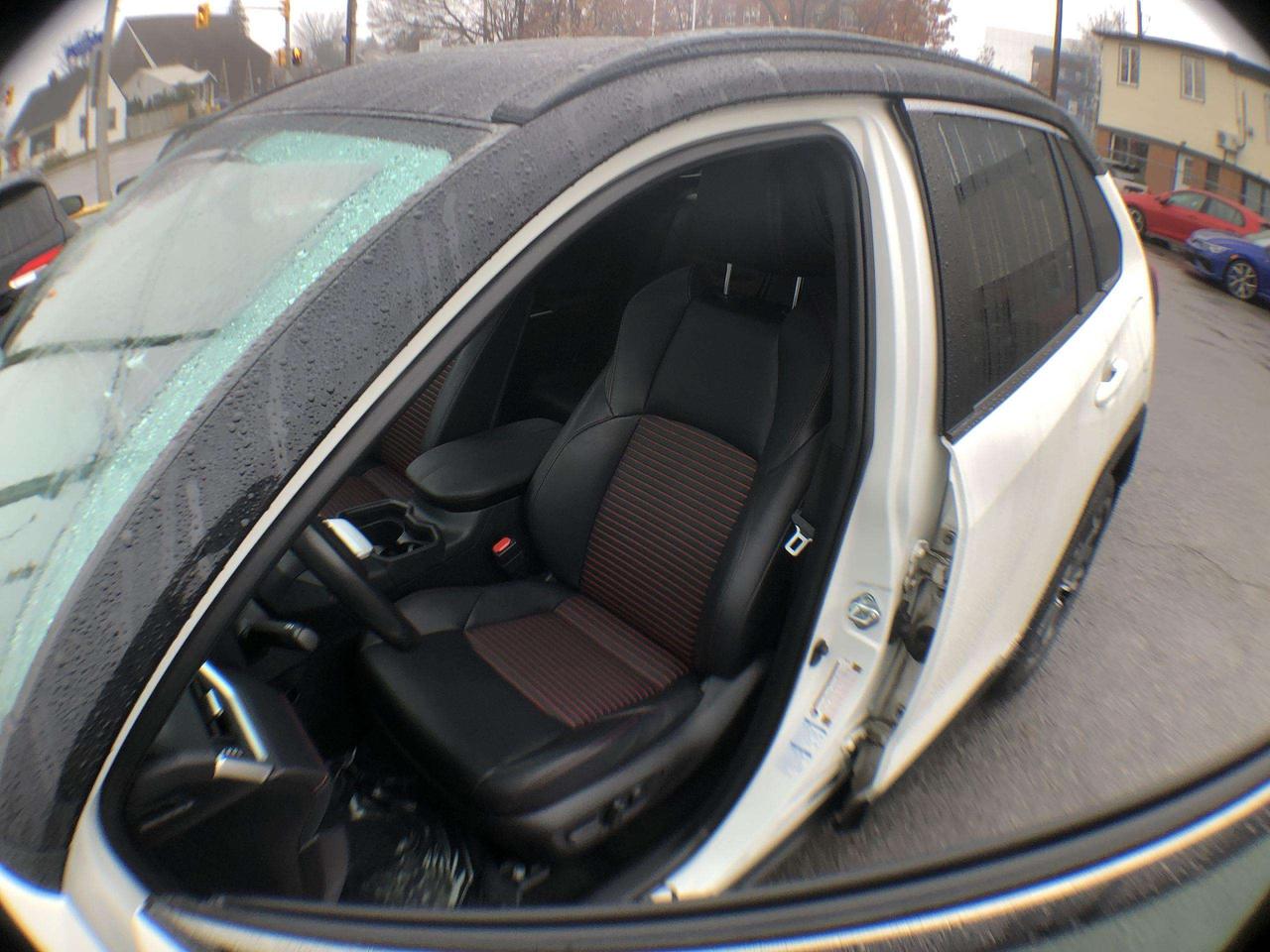 2021 Toyota RAV4 Prime XSE XSE PRIME PLUG IN!!  SOFTEX, ROOF, HTD. SEATS & STEER. WHEEL, BK.CAM, ALLOYS Photo