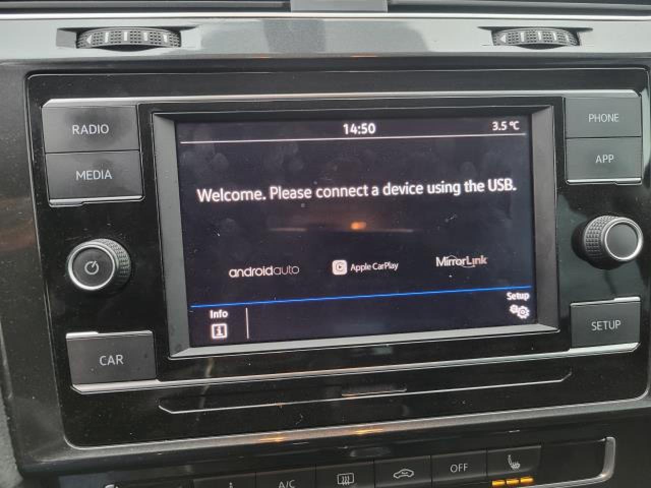 2018 Volkswagen Golf TRENDLINE Photo13