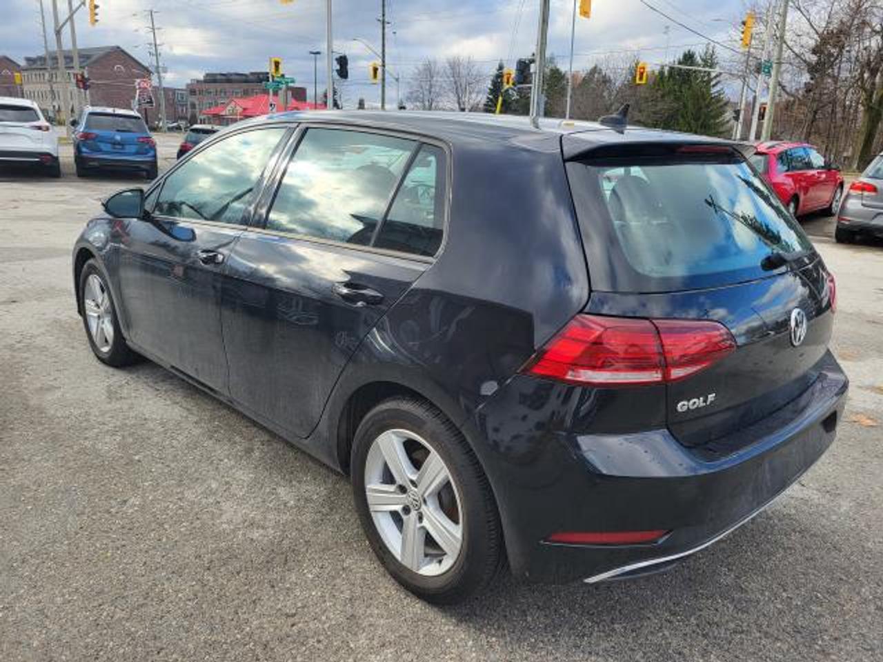 2018 Volkswagen Golf COMFORTLINE Photo4