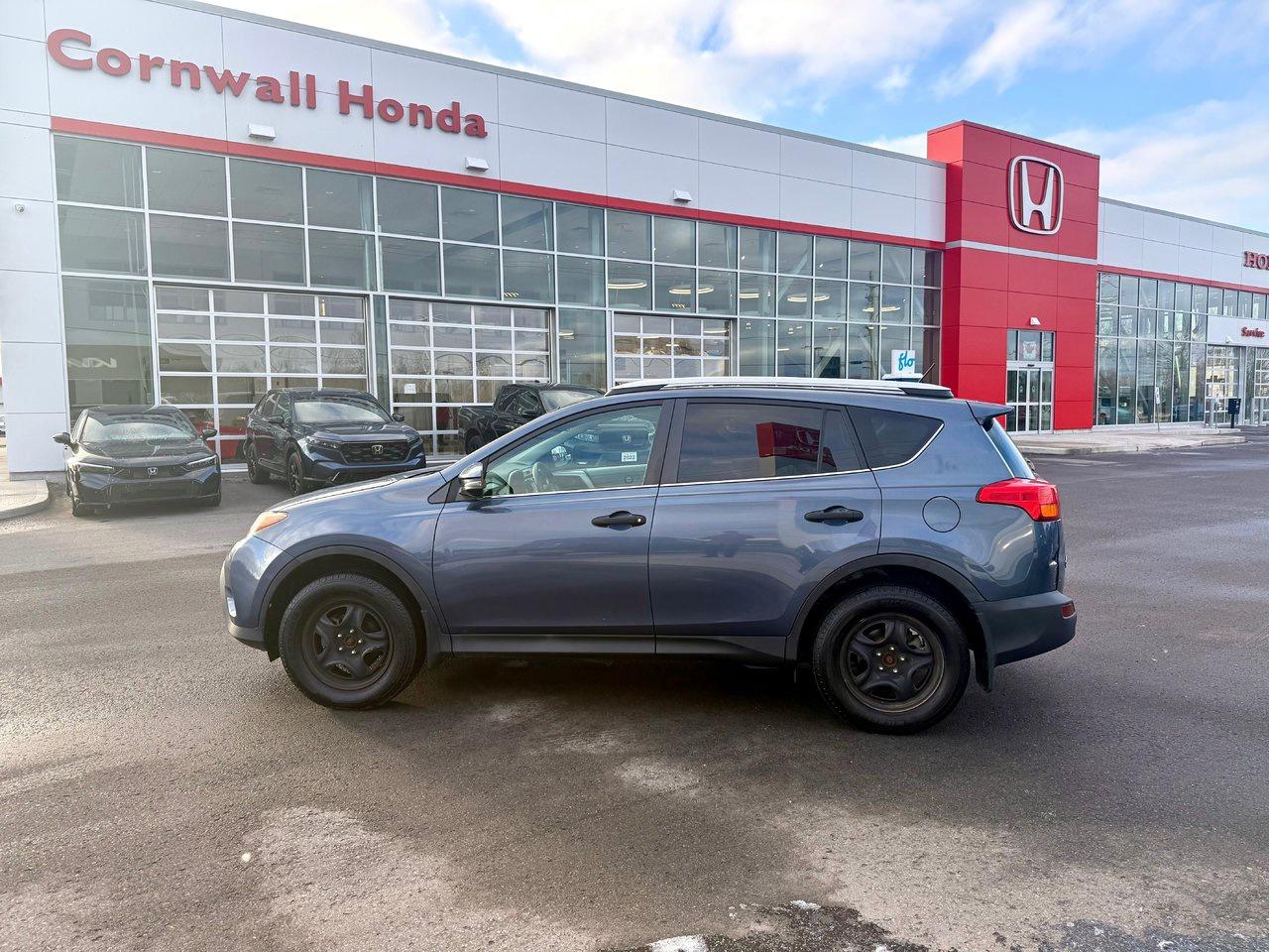 2013 Toyota RAV4  Photo2