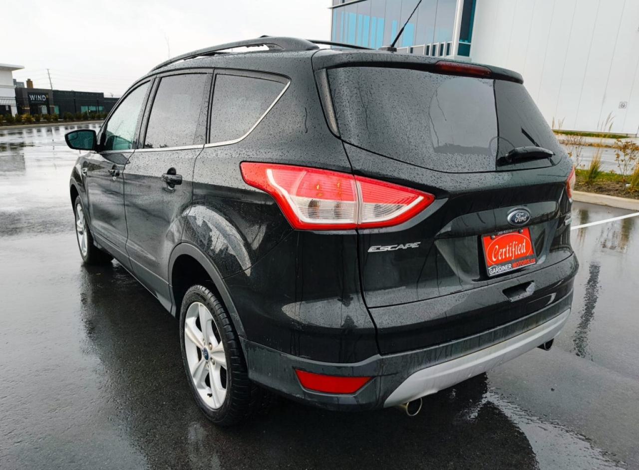 2013 Ford Escape Titanium 4dr Front-wheel Drive Automatic Photo