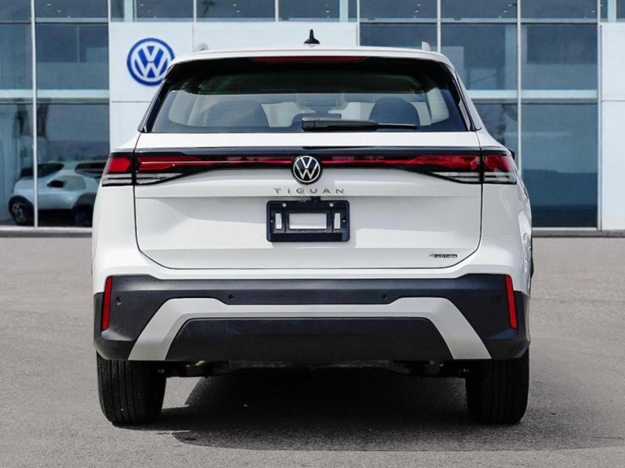2026 Volkswagen Tiguan Comfortline  - Power Liftgate Photo4