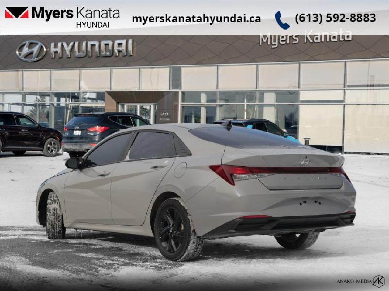 2023 Hyundai Elantra Preferred  -  Heated Seats Photo3