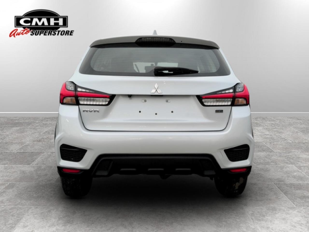 2023 Mitsubishi RVR ES  **APPLE CP - HTD SEATS** Photo