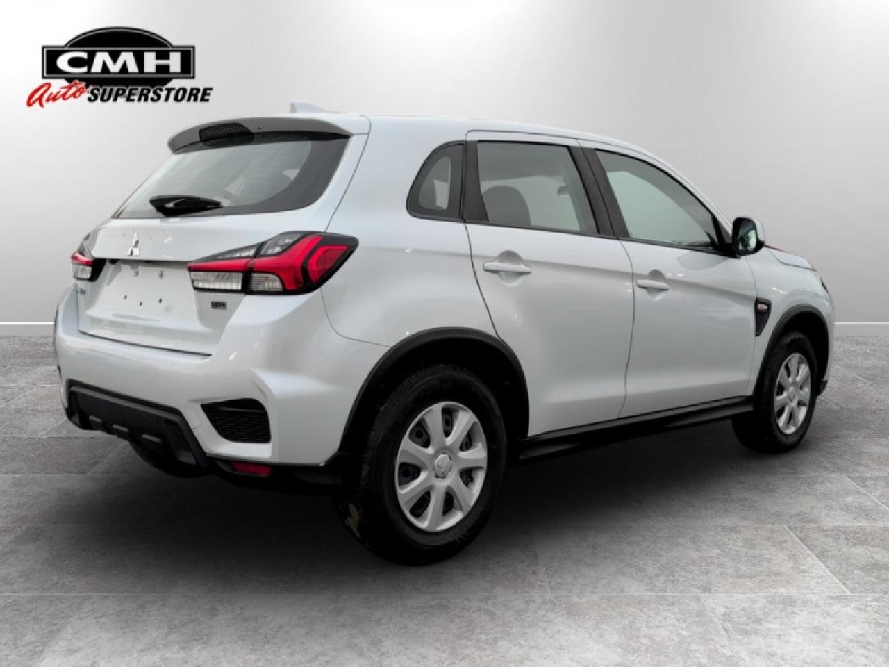 2023 Mitsubishi RVR ES  **APPLE CP - HTD SEATS** Photo