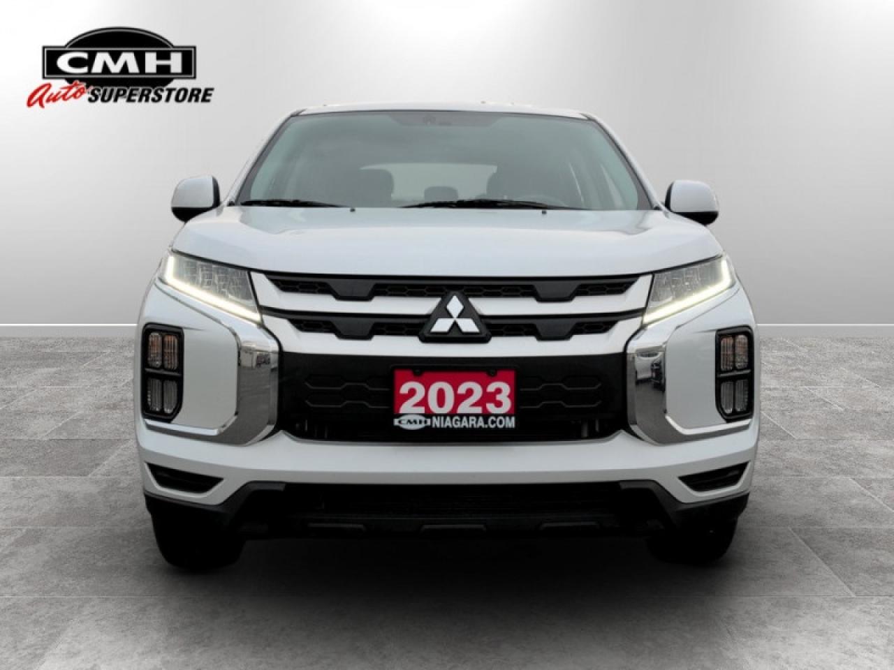 2023 Mitsubishi RVR ES  **APPLE CP - HTD SEATS** Photo